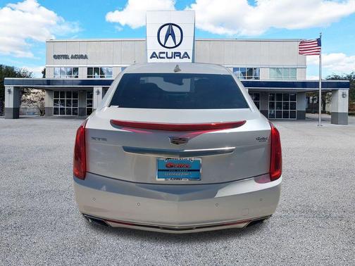 2016 Cadillac XTS Luxury