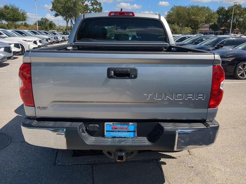 2020 Toyota Tundra SR5