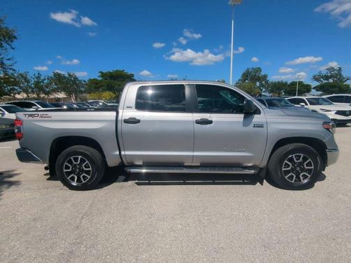 2020 Toyota Tundra SR5