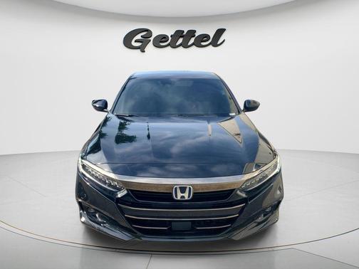 Crystal Black Pearl 2022 Honda Accord Hybrid Sport