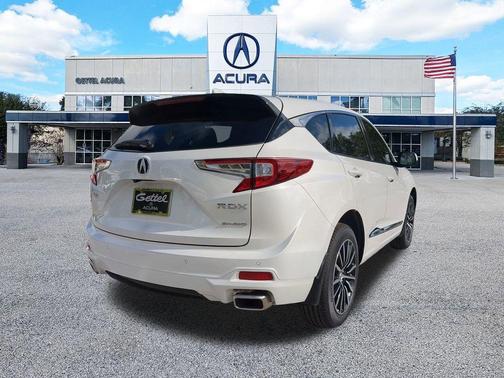 2025 Acura RDX Advance Package