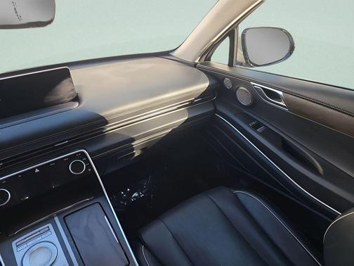 2021 Genesis GV80 2.5T