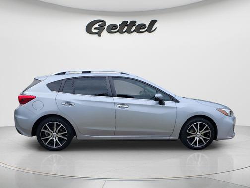 Ice Silver Metallic 2017 Subaru Impreza 2.0i Limited