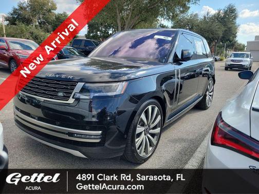 2023 Land Rover Range Rover P530 SE