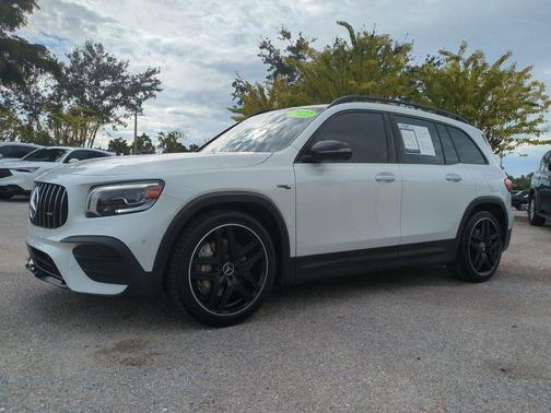 2022 Mercedes-Benz AMG GLB 35 4MATIC