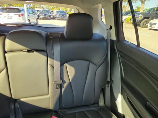 2020 Buick Envision FWD Essence