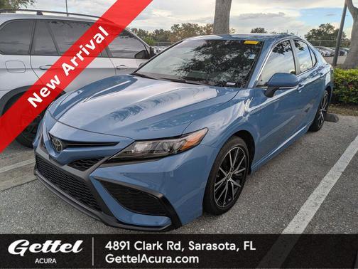 2023 Toyota Camry SE