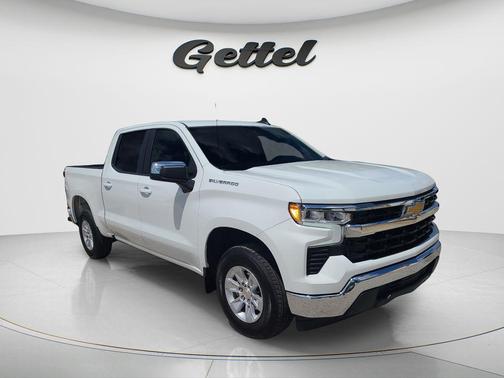 Summit White 2025 Chevrolet Silverado 1500 LT