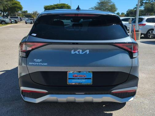 2025 Kia Sportage EX