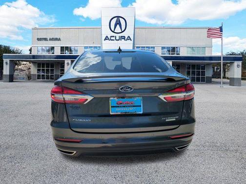 2020 Ford Fusion Titanium