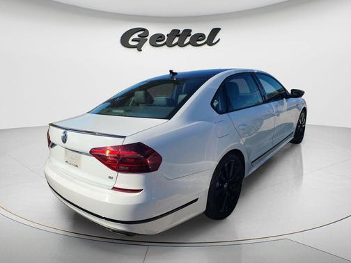 2018 Volkswagen Passat 3.6L V6 GT