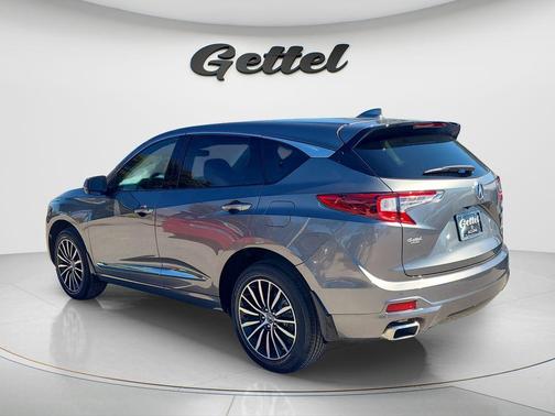 Liquid Carbon Metallic 2026 Acura RDX Advance Package