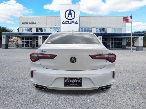 2025 Acura TLX Technology