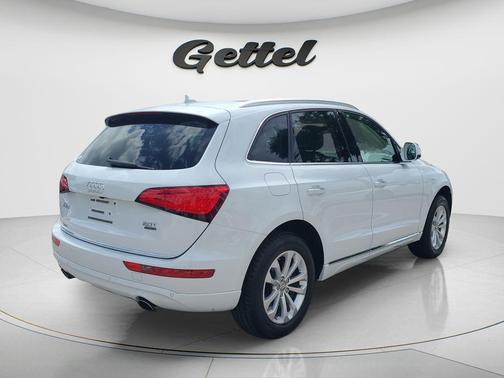 2016 Audi Q5 2.0T Premium Plus