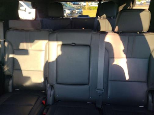 2022 Chevrolet Tahoe 2WD RST