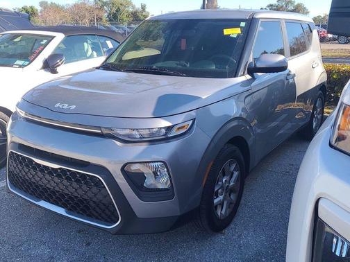 2022 Kia Soul LX
