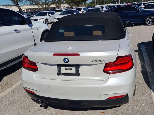 2018 BMW 230 230i