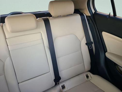 2019 Mercedes-Benz GLA 250 Base