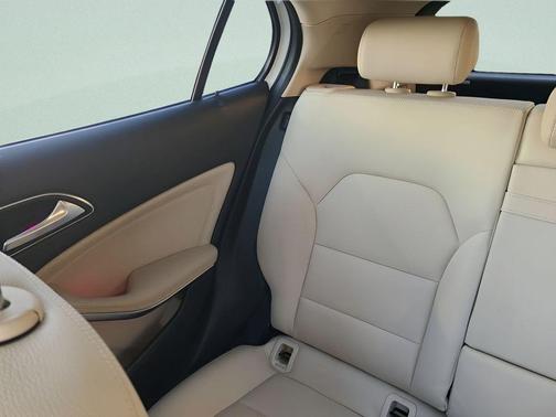 2019 Mercedes-Benz GLA 250 Base