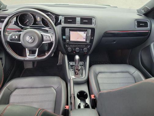 2018 Volkswagen Jetta 2.0T GLI