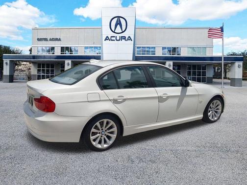 2011 BMW 328 328i
