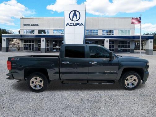 2018 Chevrolet Silverado 1500 2LT