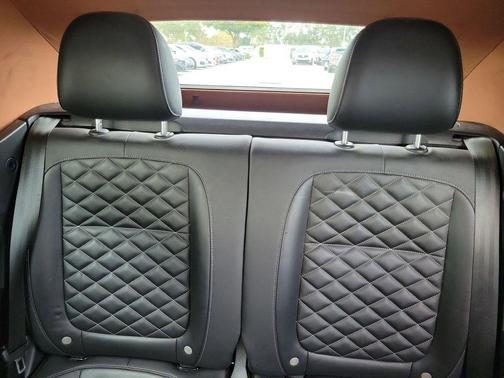 2019 Volkswagen Beetle 2.0T SE