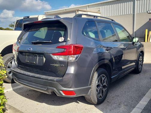 2021 Subaru Forester Premium
