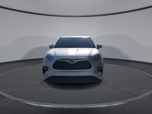 Celestial Silver Metallic 2023 Toyota Highlander Limited