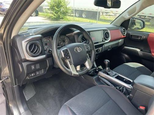 2020 Toyota Tacoma SR5