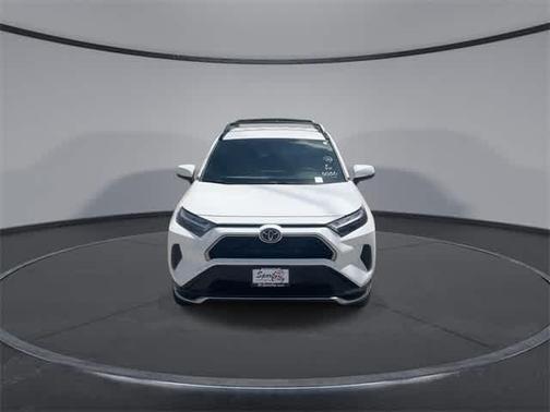 2025 Toyota RAV4 Hybrid SE