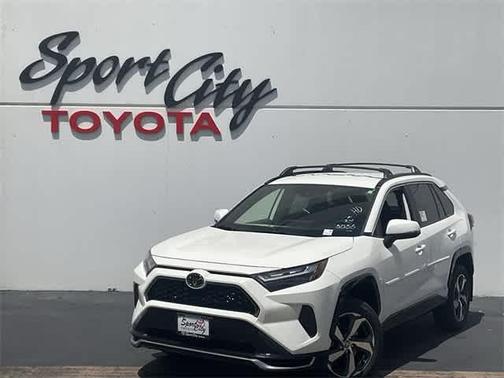2025 Toyota RAV4 Hybrid SE