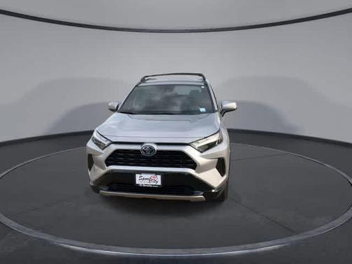 2024 Toyota RAV4 Hybrid SE