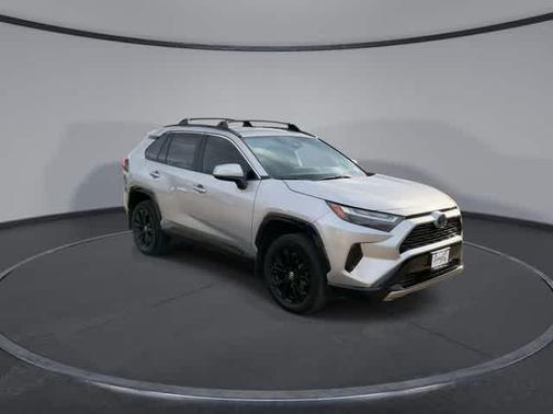 2024 Toyota RAV4 Hybrid SE