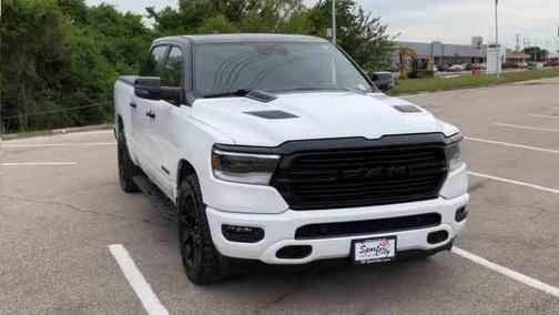Bright White Clearcoat 2024 RAM 1500 Laramie