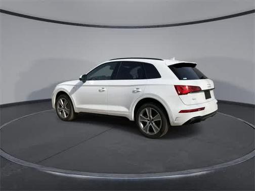 2025 Audi Q5 45 S line Premium