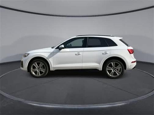 2025 Audi Q5 45 S line Premium