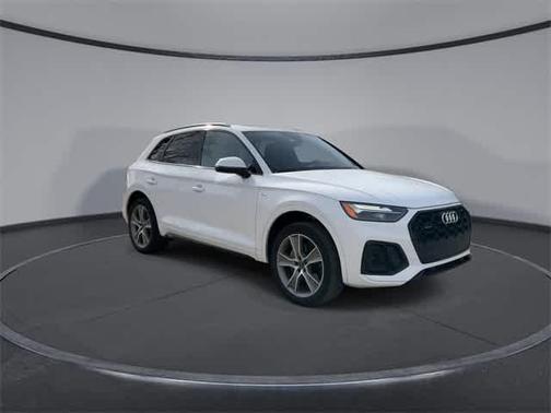 2025 Audi Q5 45 S line Premium