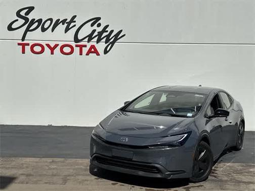 2024 Toyota Prius LE