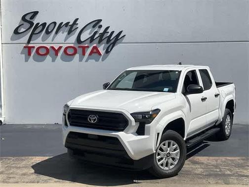 2024 Toyota Tacoma SR