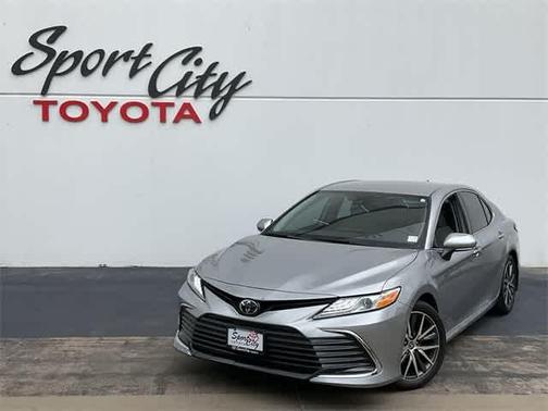 2024 Toyota Camry XLE