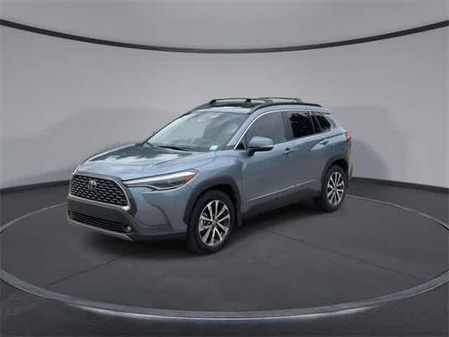 2024 Toyota Corolla Cross XLE