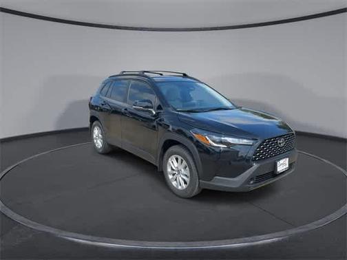 2025 Toyota Corolla Cross LE