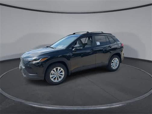 2025 Toyota Corolla Cross LE