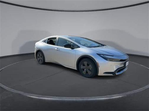 2025 Toyota Prius Plug-In Hybrid SE