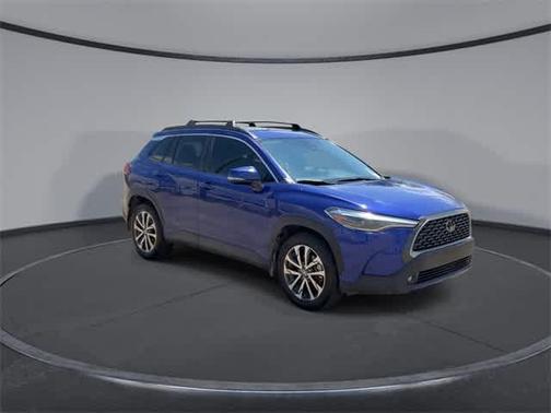 2022 Toyota Corolla Cross XLE