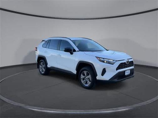 2025 Toyota RAV4 Hybrid LE