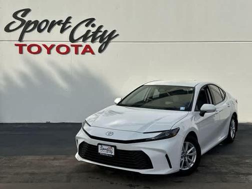 2026 Toyota Camry LE