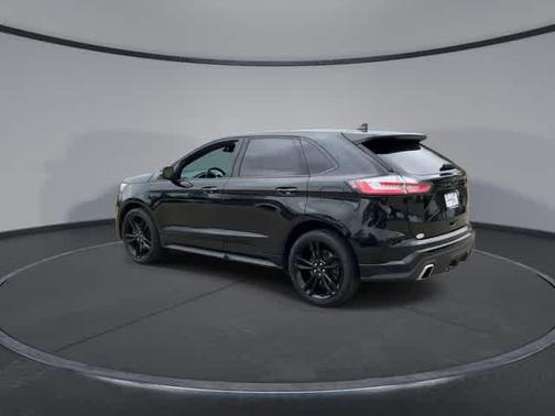 Agate Black Metallic 2019 Ford Edge ST
