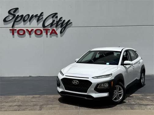 2021 Hyundai KONA SE